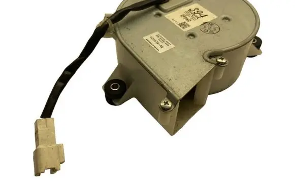 Lexus RX 330 - 350 - 400H Hybrid/electric vehicle battery fan G923048010 1172003942 0460700901