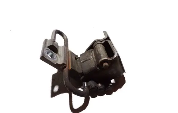 Seat Altea XL Front door lower hinge 6Q0831411A