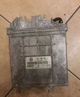 Volkswagen Transporter - Caravelle T4 Engine control unit/module 074906021L 0281001640 28SA339