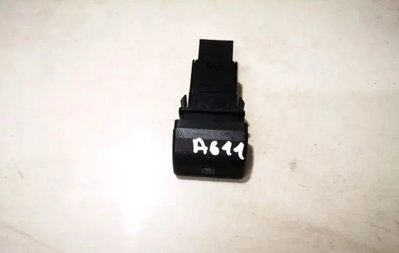 Subaru Forester SF Windscreen/window heater switch