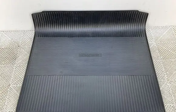 Skoda Superb B6 (3T) Rubber trunk/boot mat liner 3T0863723