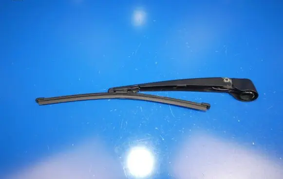 Mercedes-Benz GLA W156 X156 Rear wiper blade arm 