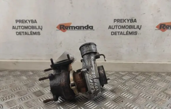 Chrysler Grand Voyager IV Turbo 240272E4 VA800406 35242095G