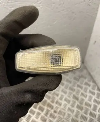 KIA Sorento Front fender indicator light 923033b1