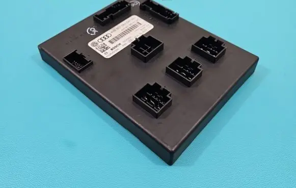 Audi A7 S7 4G Central body control module 4H0907063DH IMPRK1379723