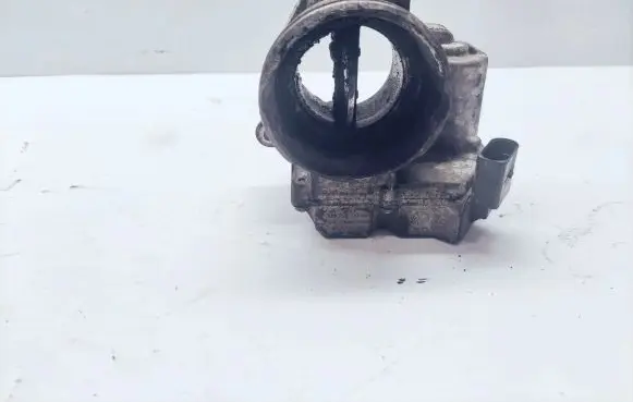 Volkswagen Touran I Throttle valve 408240121007 036128063