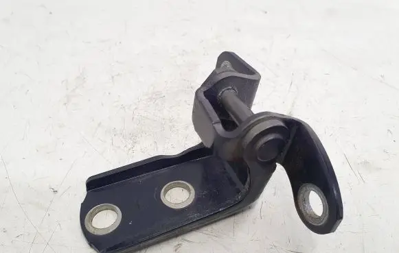 Lexus IS 220D-250-350 Rear door lower hinge