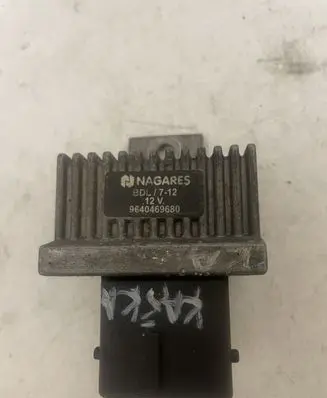 Nissan Qashqai Glow plug pre-heat relay 9640469680
