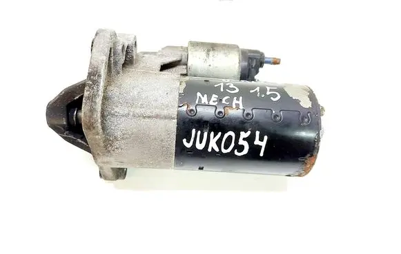 Nissan Juke I F15 Starter motor 001136008 233001073R