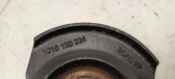 Porsche Cayenne (92A) Crankshaft 1018120224