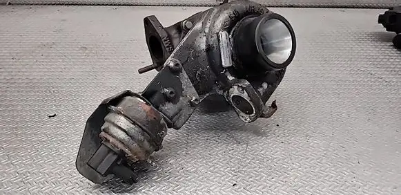 Opel Insignia A Turbo 55570748