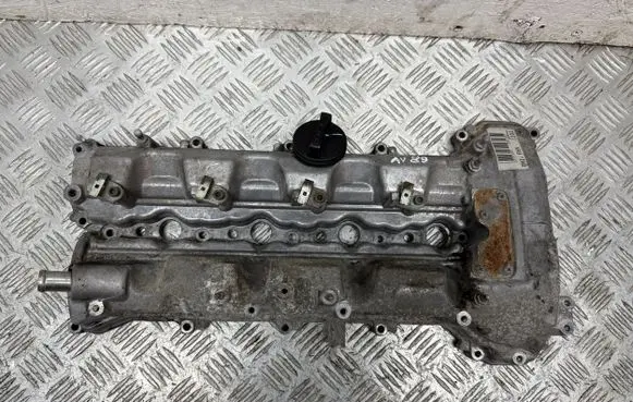 Toyota Avensis T250 Rocker cam cover 1120126030 02131244