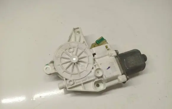 Mercedes-Benz R W251 Rear door window regulator motor A2518200108 0130822281