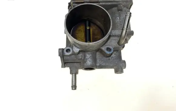 Subaru Legacy Throttle valve 16112AA010