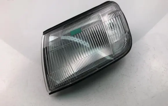 Mitsubishi Space Runner Front indicator light 12037625