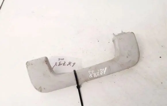 Audi A6 S6 C6 4F Front interior roof grab handle 8p0857607c