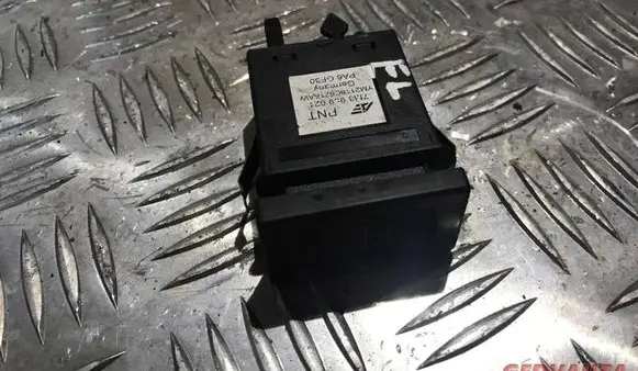 Volkswagen Sharan Windscreen/window heater switch 7m3959621