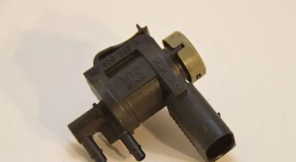 Volkswagen Jetta V Turbo solenoid valve 1K0906283A