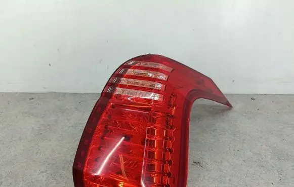 Peugeot 5008 Rear/tail lights 9672666580
