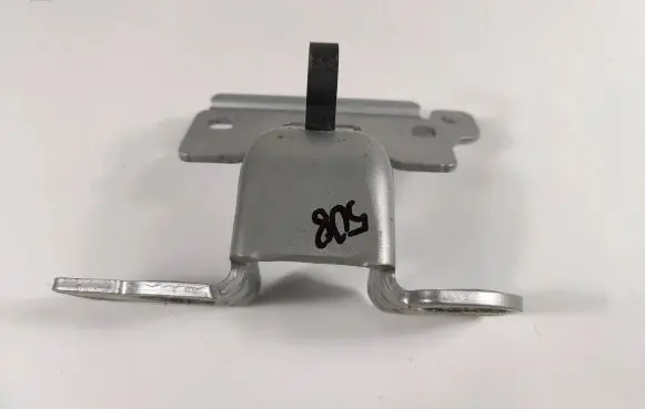 Peugeot 508 Tailgate/trunk/boot hinge 9687860380