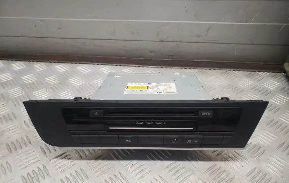 Audi A7 S7 4G Radio/CD/DVD/GPS head unit 4G0035746F