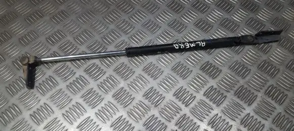 Nissan Almera Tailgate/trunk strut/damper
