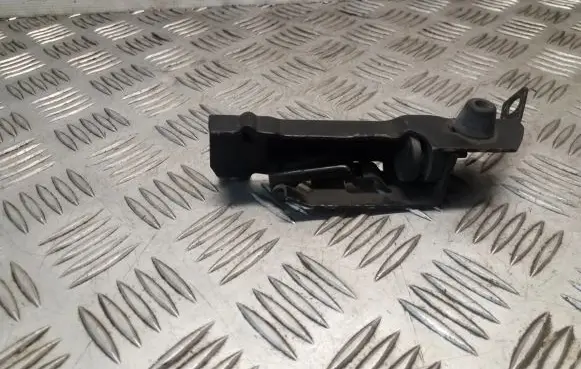 Renault Kangoo I Sliding door check strap stopper 7700354510