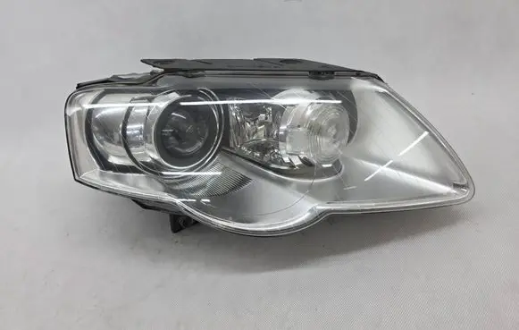 Volkswagen PASSAT B6 Headlight/headlamp 3C0941754G