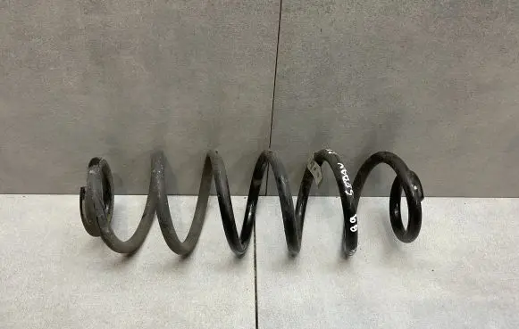 Audi A4 S4 B9 Rear coil spring 8W0511115