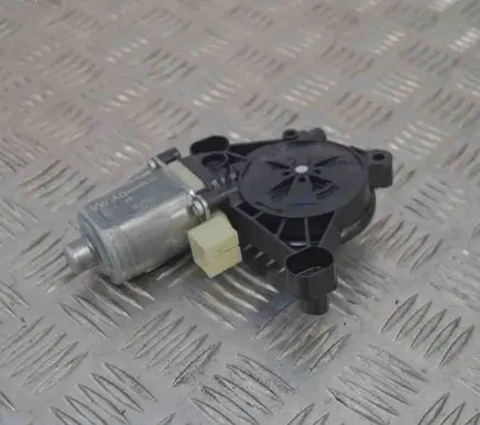 Audi A4 S4 B9 8W Front door window regulator motor