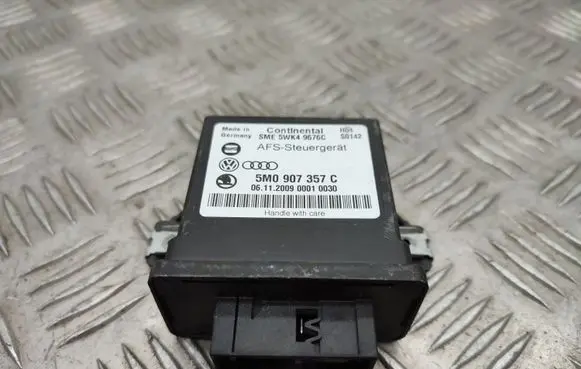 Skoda Octavia Mk2 (1Z) Light module LCM 5M0907357C