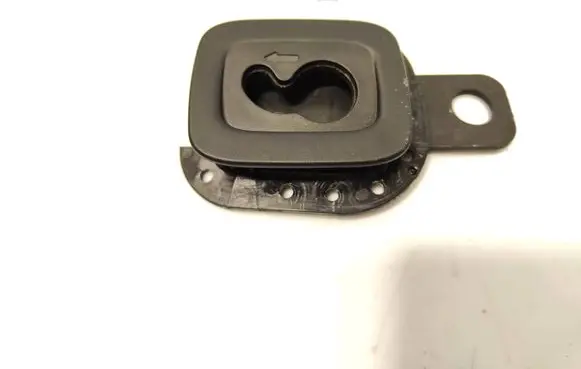 Cargo luggage net fixing mount