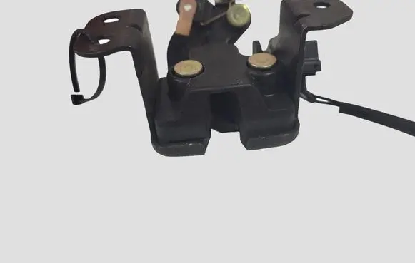 KIA Sportage Tailgate window lock/catch/latch