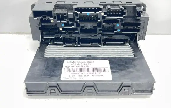 Mercedes-Benz C W203 Fuse box set 0025459401 5DK007973