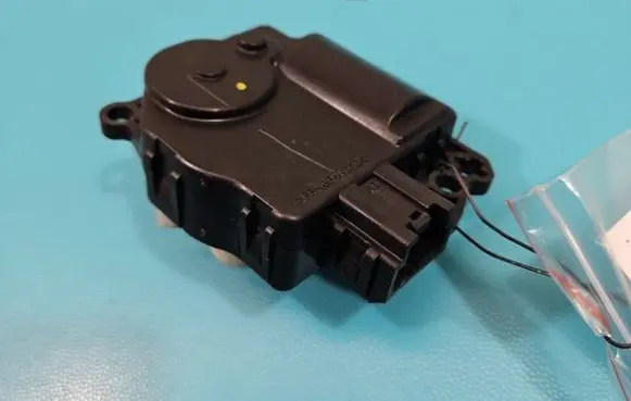 A/C air flow flap actuator/motor
