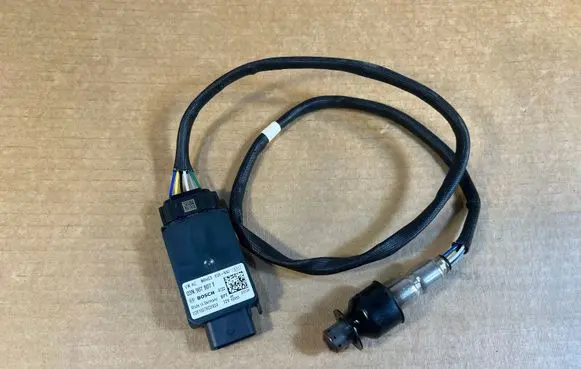Volkswagen PASSAT B8 Lambda probe sensor 03N907807T 0281007823