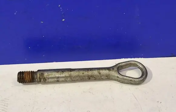 Mercedes-Benz C W203 Towing hook eye 