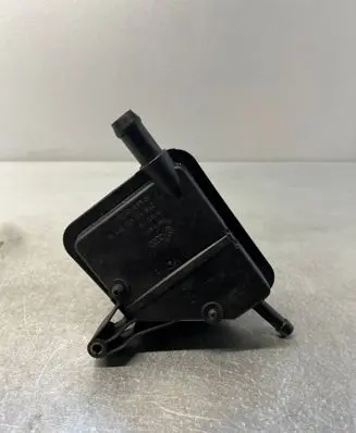 Audi A3 S3 8L Power steering fluid tank/reservoir 1J0422371D