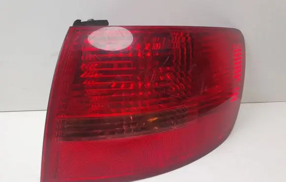 Audi A6 S6 C6 4F Rear/tail lights 4F9945096 89036920