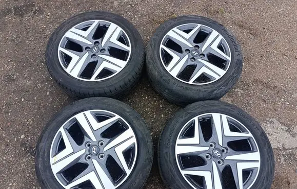 Hyundai Bayon R17 alloy rim 52910Q0400