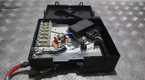 Mercedes-Benz S W221 Central body control module 2215408745