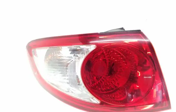 Hyundai Santa Fe Rear/tail lights 924022B000
