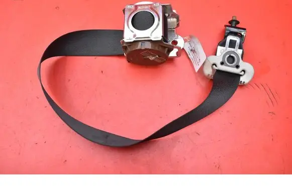 Nissan Qashqai Front seatbelt 