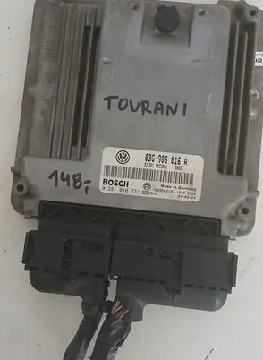 Volkswagen Touran I Engine control unit/module ECU 0281010731