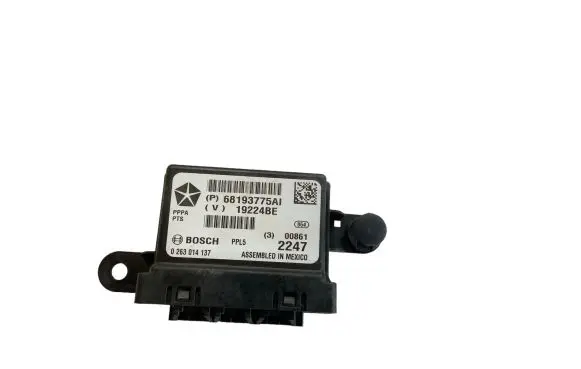 Chrysler Pacifica Parking PDC control unit/module 68193775AI 19224BE 0263014137