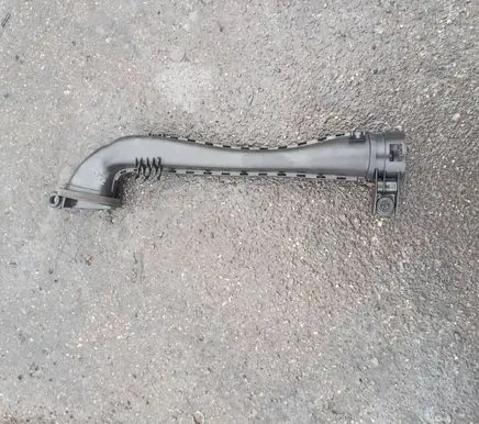 Ford Puma Air intake duct part L1B19C676DB 220106A