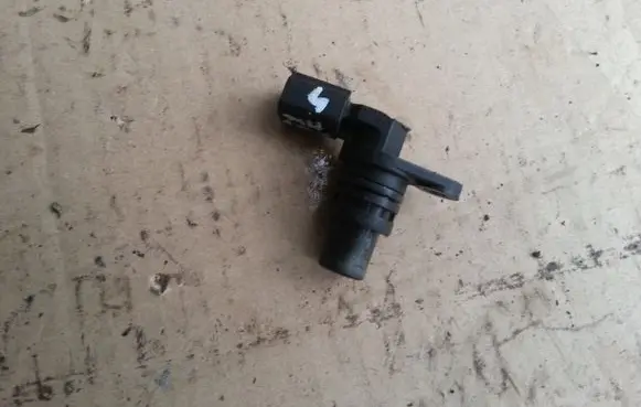 Mazda MX-5 NB Miata Camshaft vanos timing valve 