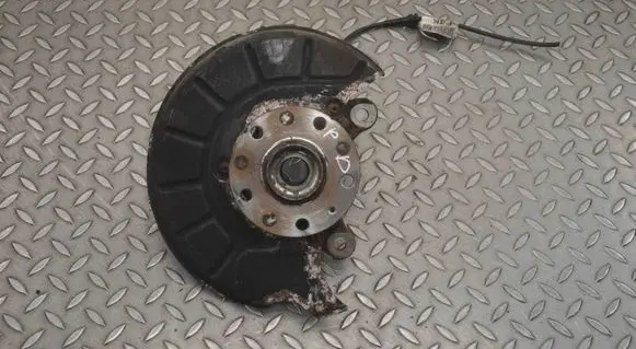 Volkswagen Beetle A5 Front wheel hub