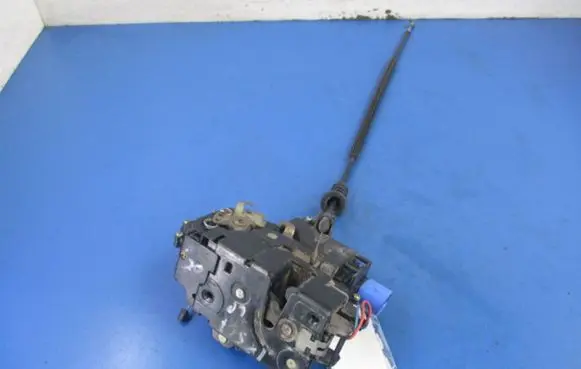 Skoda Fabia Mk1 (6Y) Front door lock