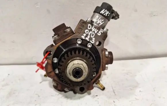 Renault Trafic II (X83) Fuel injection high pressure pump 0445010223
